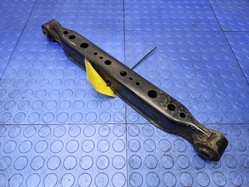 2016 Nissan Rogue Lower Control Arm Rr