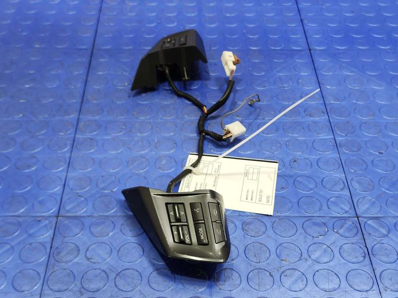 2013 Subaru XV Crosstrek OEM Steering Wheel Cruise Control Radio Switches 83154FJ160
