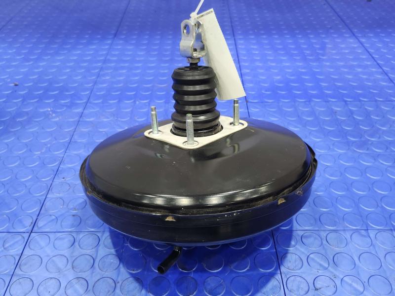 2016-2020 Kia Sorento 2.4L 3.3L Power Brake Booster Genuine OEM 58500-C6800