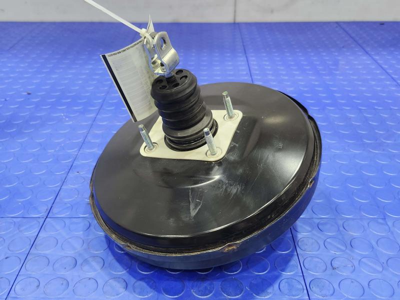 2016-2020 Kia Sorento 2.4L 3.3L Power Brake Booster Genuine OEM 58500-C6800