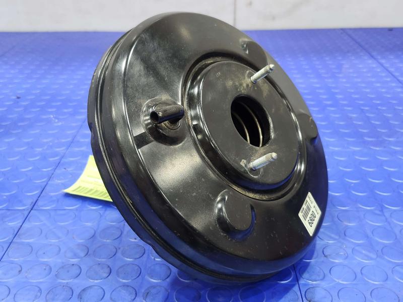 2016-2020 Kia Sorento 2.4L 3.3L Power Brake Booster Genuine OEM 58500-C6800