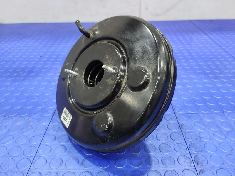 2016-2020 Kia Sorento 2.4L 3.3L Power Brake Booster Genuine OEM 58500-C6800