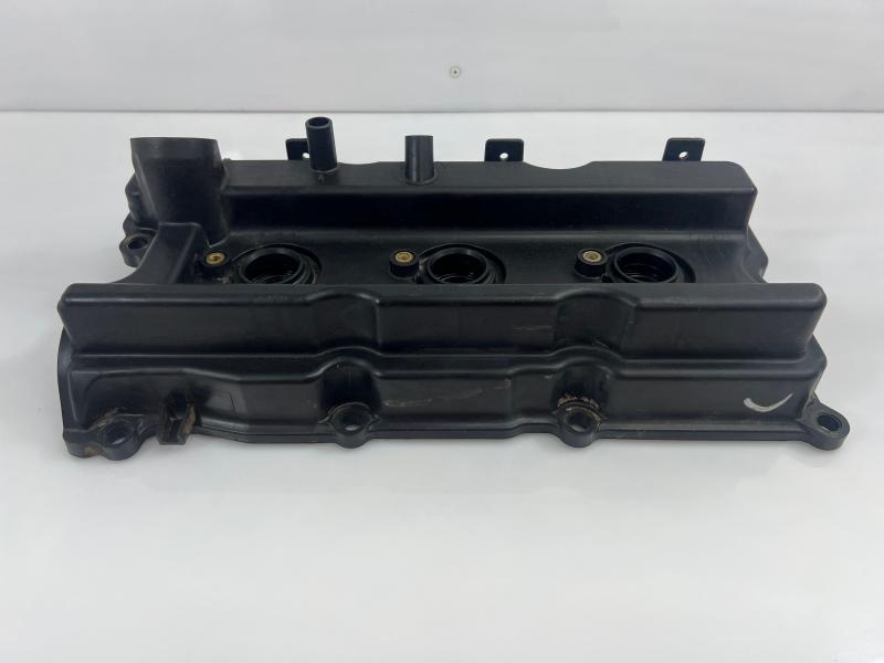 2006 Nissan Pathfinder Valve Cover