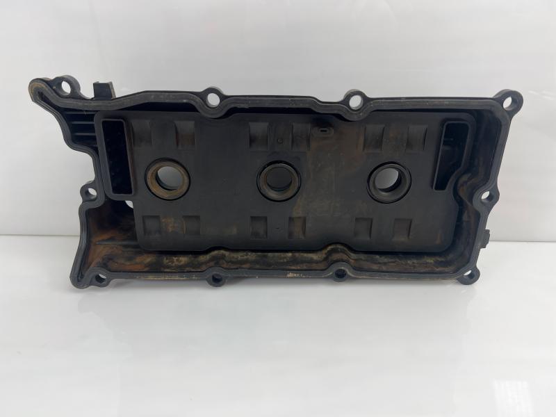 2006 Nissan Pathfinder Valve Cover