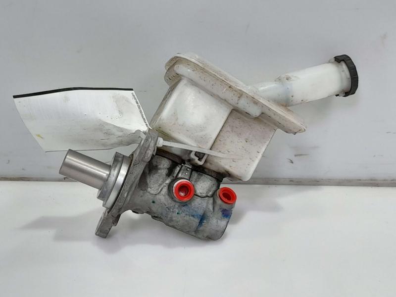 2014 - 2019 Nissan Versa Brake Master Cylinder Assembly OEM D60103BA6B