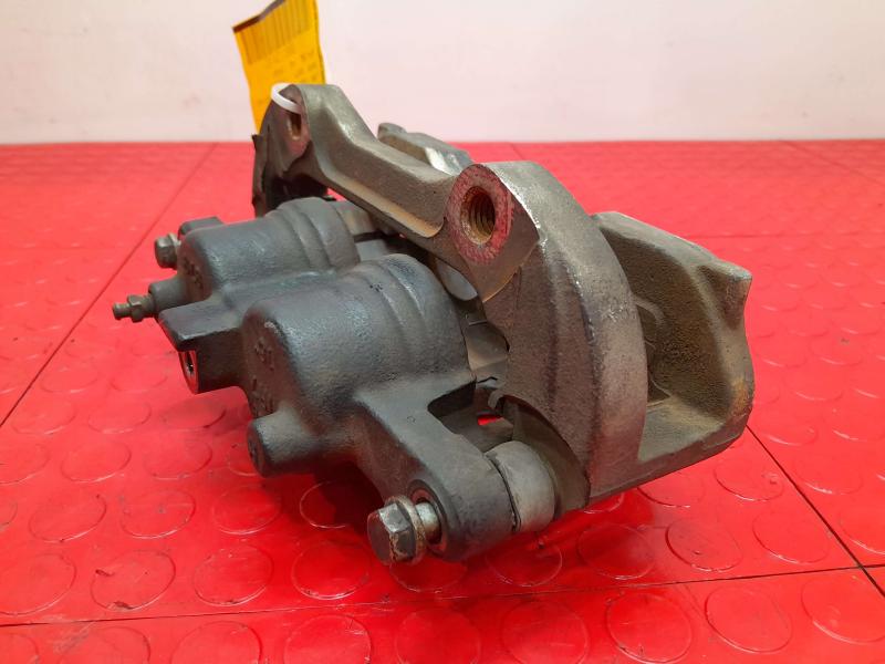 2006 Chevrolet Impala Caliper