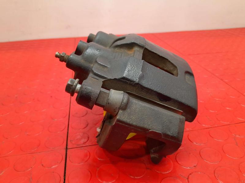 2006 Chevrolet Impala Caliper