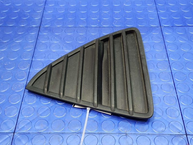 2014 Ford Focus Grille