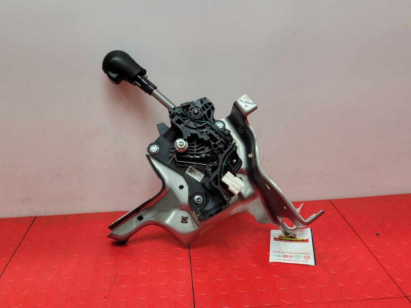 2013-2018 Acura RDX Automatic Gear Shifter Assembly Genuine OEM 54200-TX4-A81