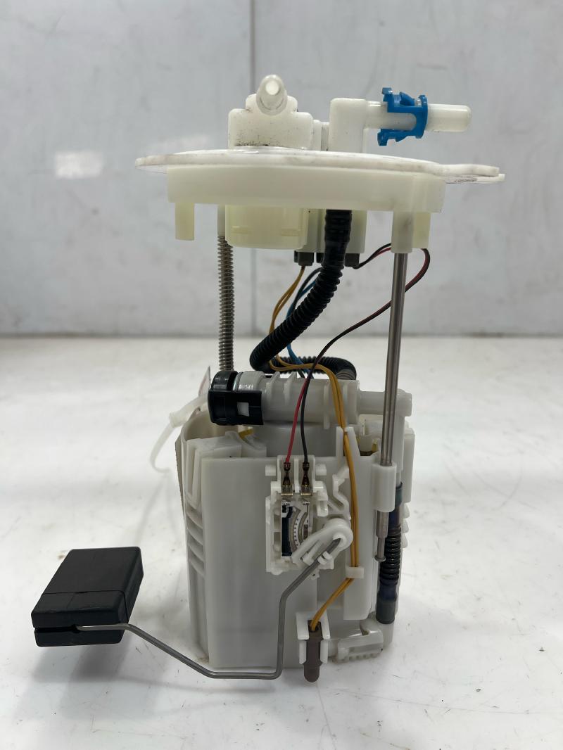 2013 - 2018 Nissan Altima Sedan Fuel Pump Assembly OEM 170403TA0C