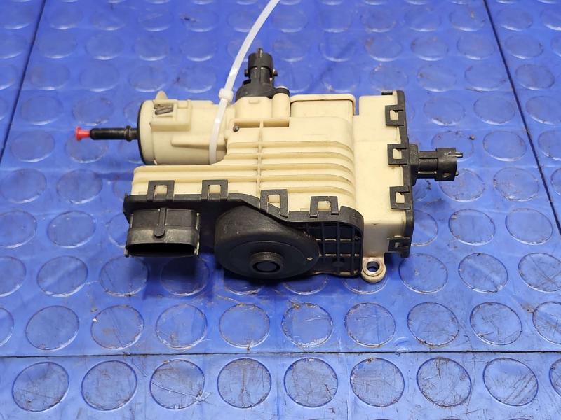2012 Ford F-250 Super Duty Exhaust Fluid Pump