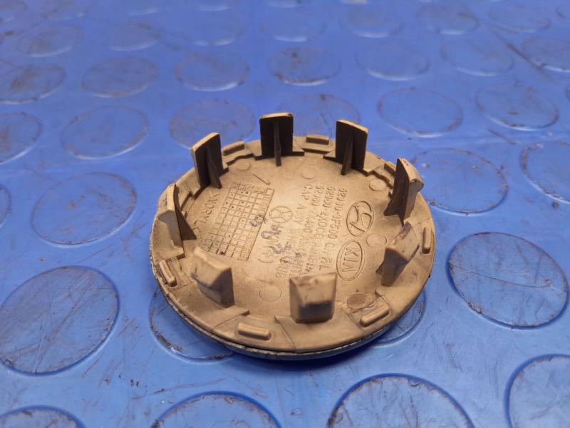 2013 Kia Forte Center Cap