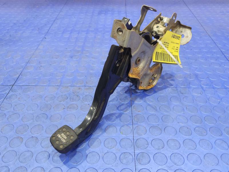 2016-2022 Toyota Prius 1.8L Parking Brake Control Pedal Lever Assembly OEM 46250-33010