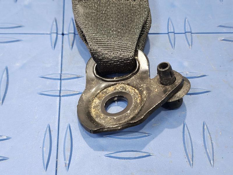 2013 Toyota Yaris Rear Seat Belt