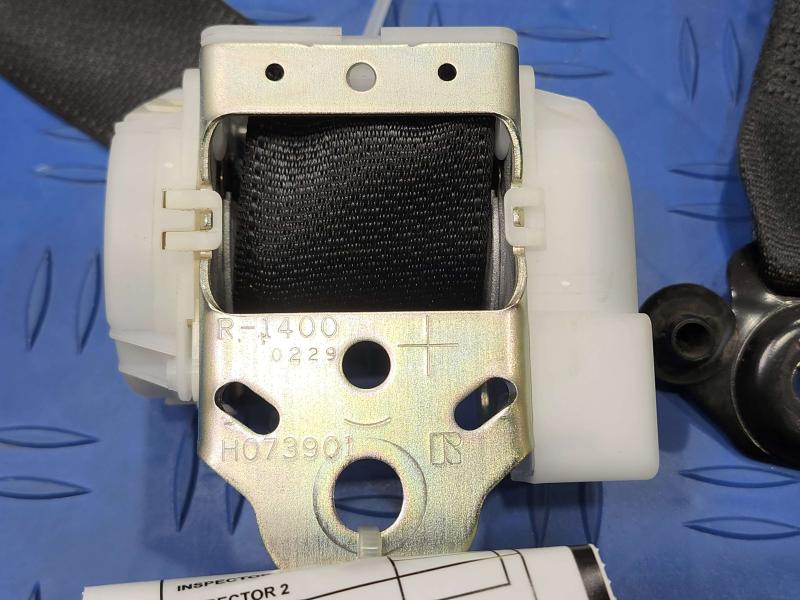 2013 Toyota Yaris Rear Seat Belt