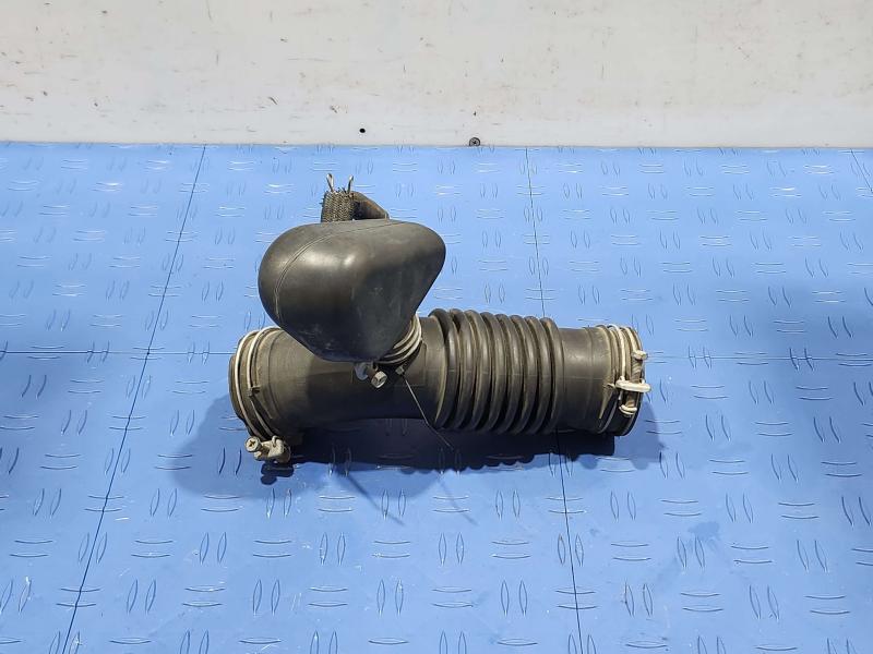 2017 Toyota Corolla Air Intake Tube/Resonator