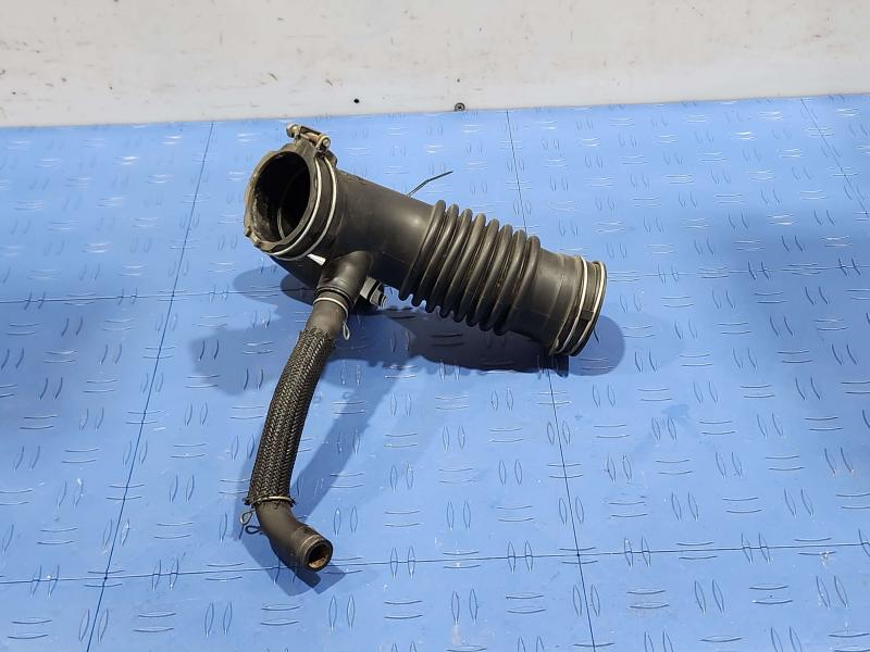 2017 Toyota Corolla Air Intake Tube/Resonator