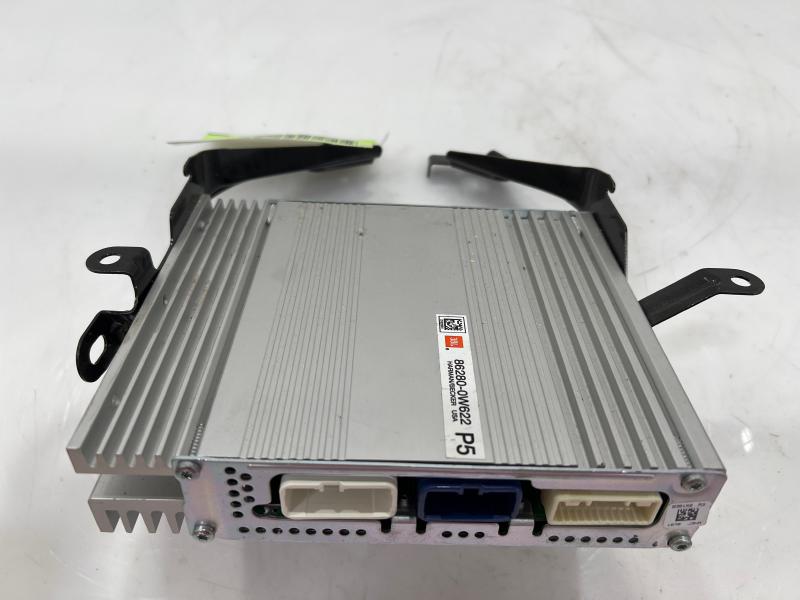 2010 2011 Toyota Prius JBL Radio Amplifier OEM 862800W622