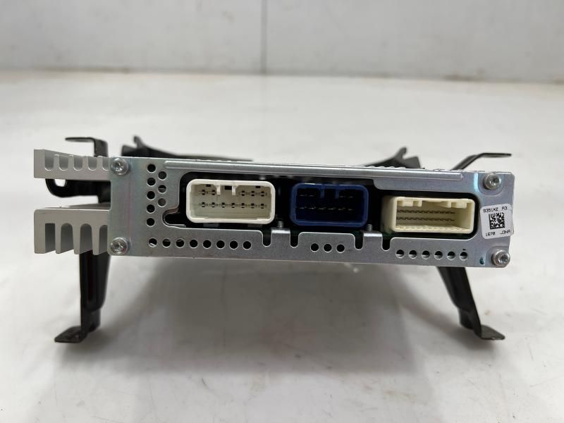 2010 2011 Toyota Prius JBL Radio Amplifier OEM 862800W622