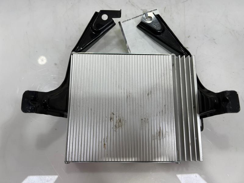 2010 2011 Toyota Prius JBL Radio Amplifier OEM 862800W622