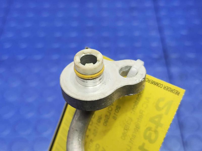 2017-2023 Volvo S90 AC Air Conditioner Liquid Hose Genuine OEM 32226282