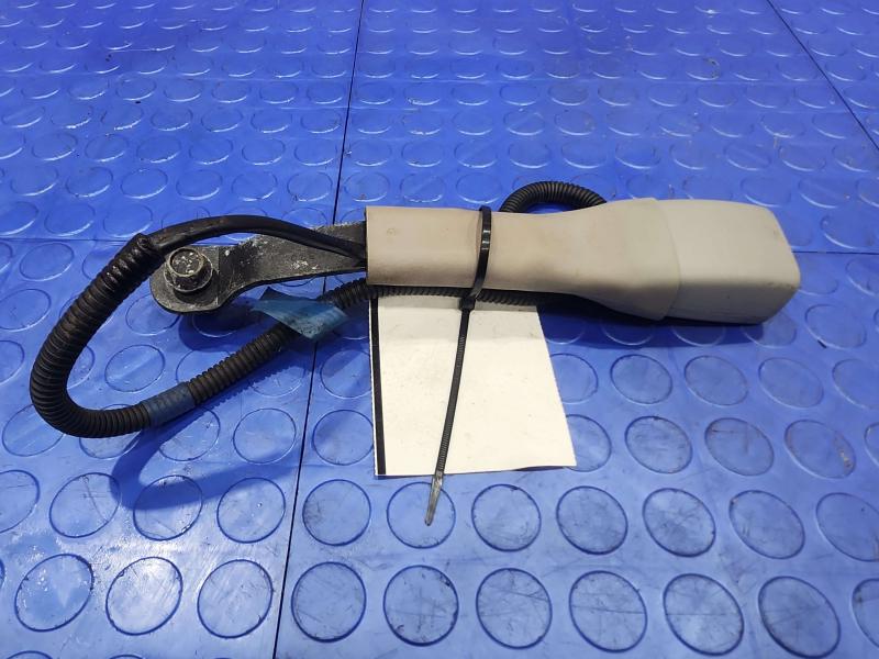 2010 Subaru Forester Front Seat Belt