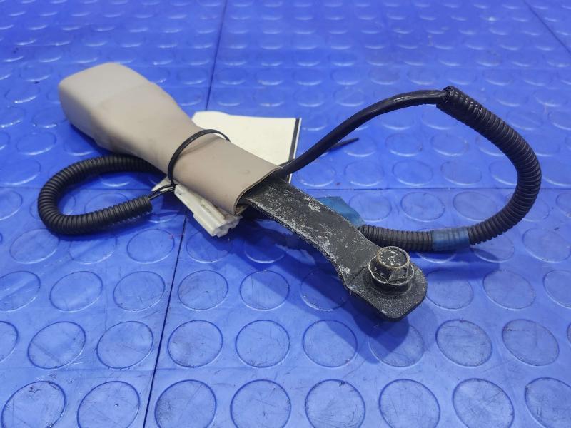 2010 Subaru Forester Front Seat Belt