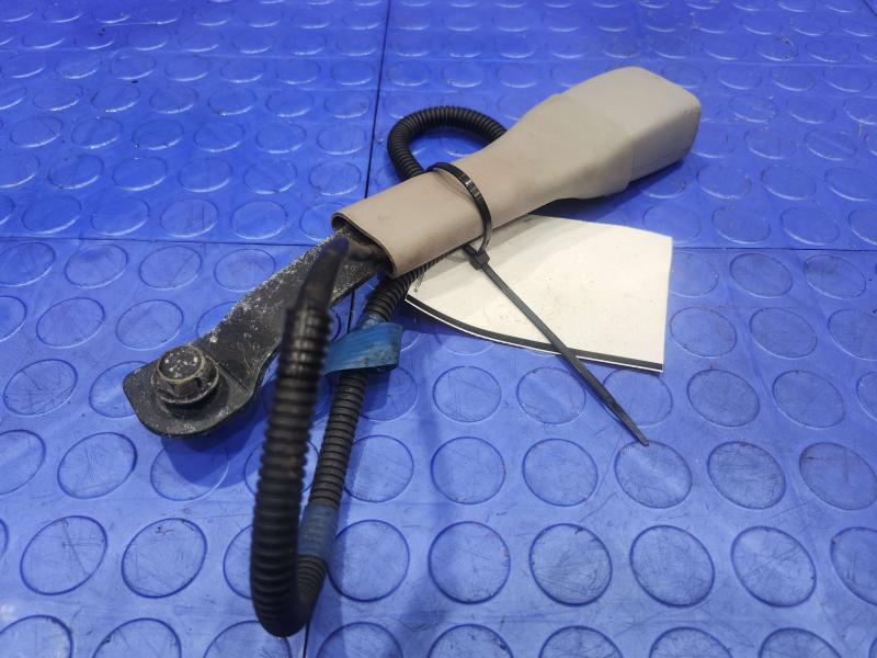 2010 Subaru Forester Front Seat Belt