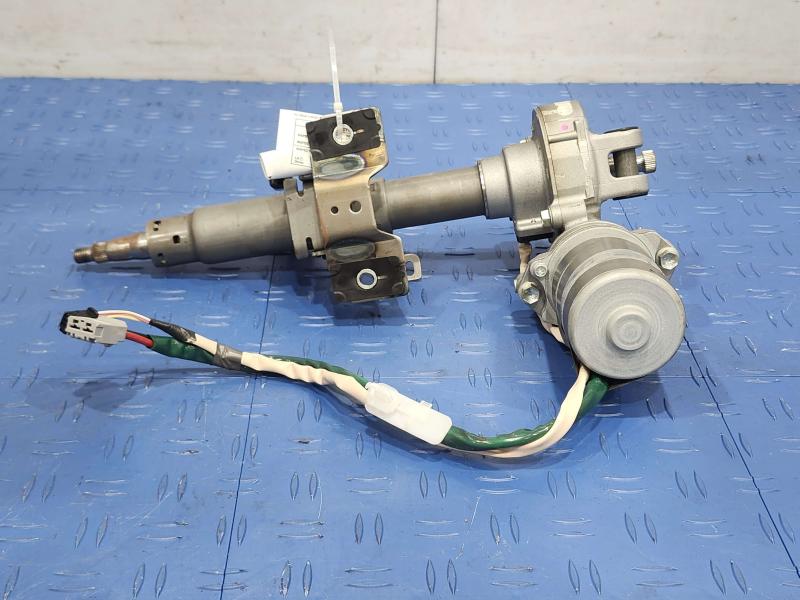 2013 Toyota Yaris Steering Column