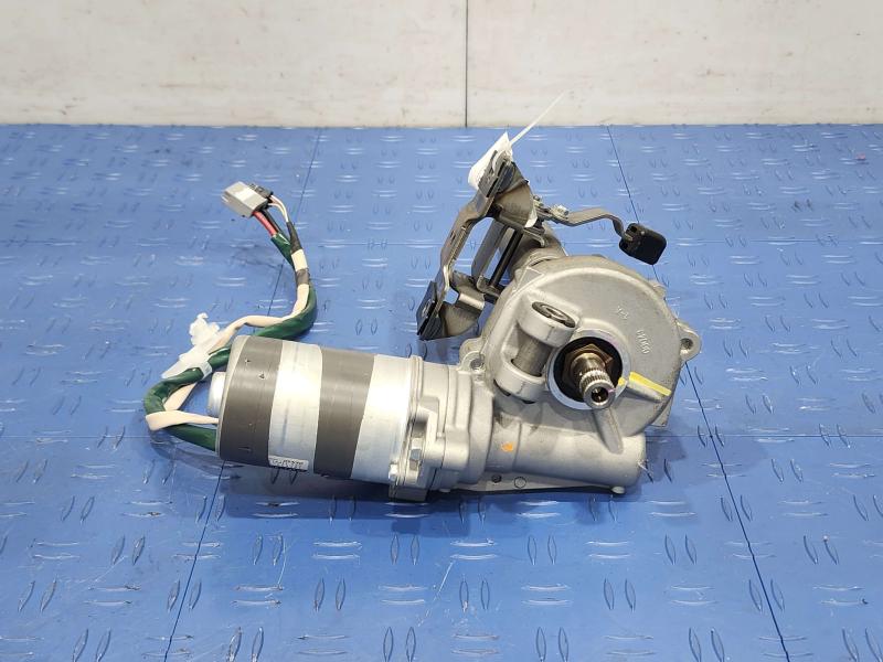 2013 Toyota Yaris Steering Column