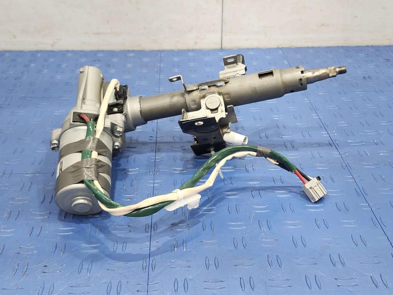 2013 Toyota Yaris Steering Column