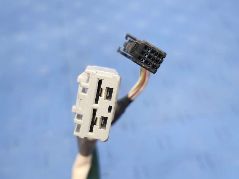 2013 Toyota Yaris Steering Column