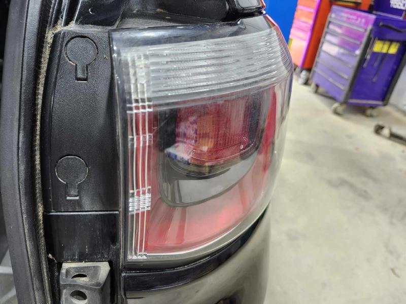 2020 Jeep Compass Tail Light Assembly