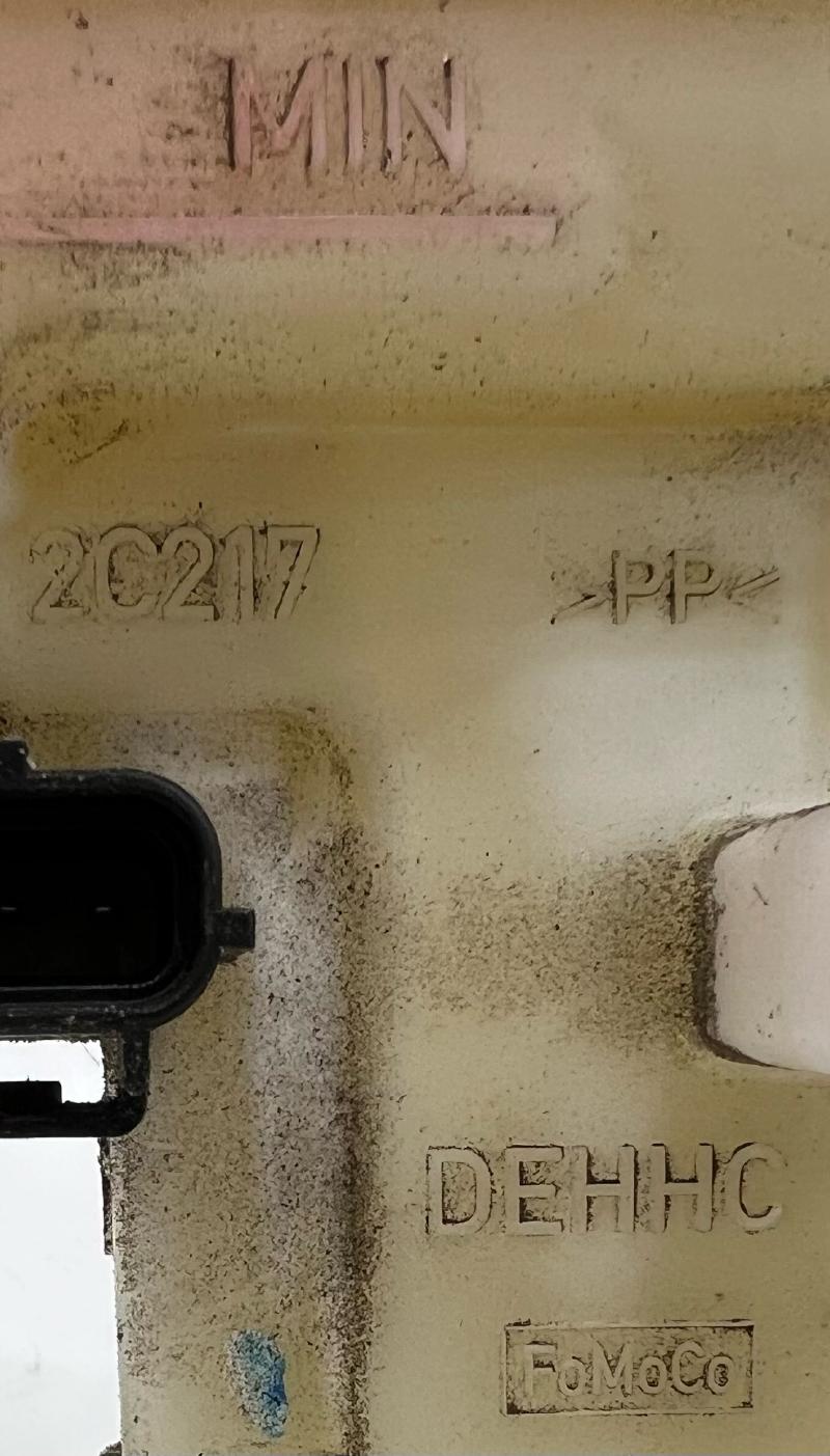 2013 - 2019 Ford Explorer Brake Master Cylinder Assembly OEM DG1Z2140B