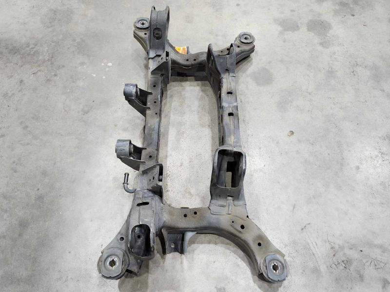2016 Hyundai Tucson Crossmember/Cradle/Undercarria