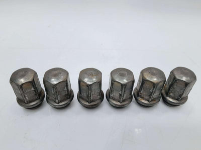 2013 Chevrolet Traverse Lug Nuts