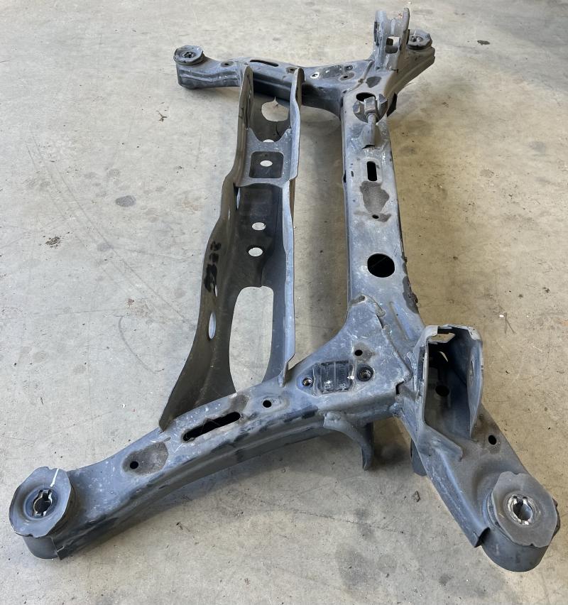2015 - 2019 Hyundai Sonata Rear Crossmember Subframe OEM 55400C2110