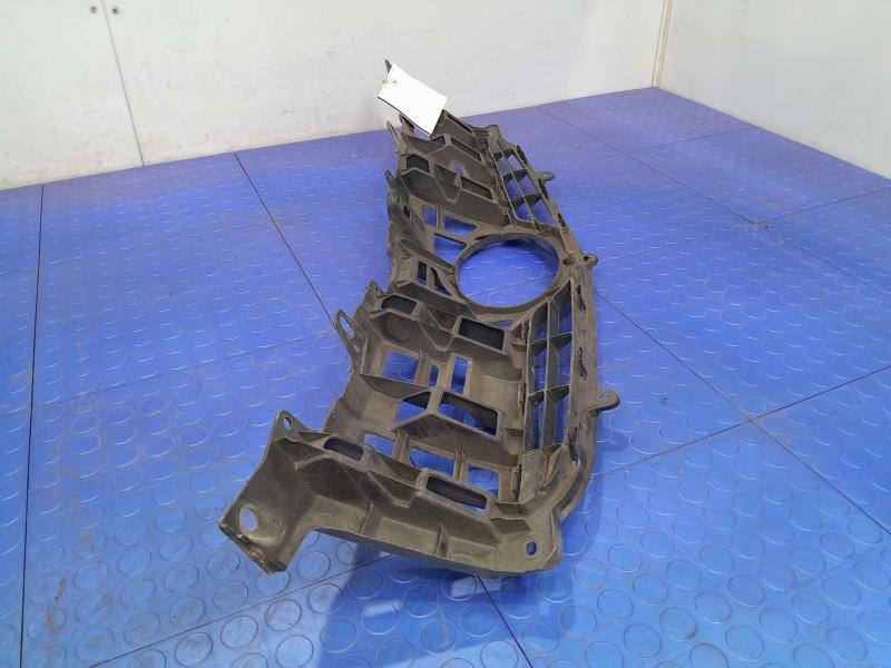 2012-2015 Toyota Prius Upper Bumper Radiator Grille Genuine OEM 5311147040