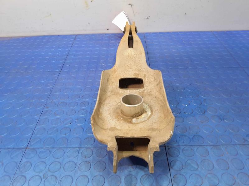 2015 Chrysler 200 Lower Control Arm Rr