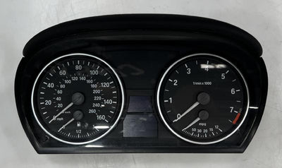 2007 BMW 328i Speedometer