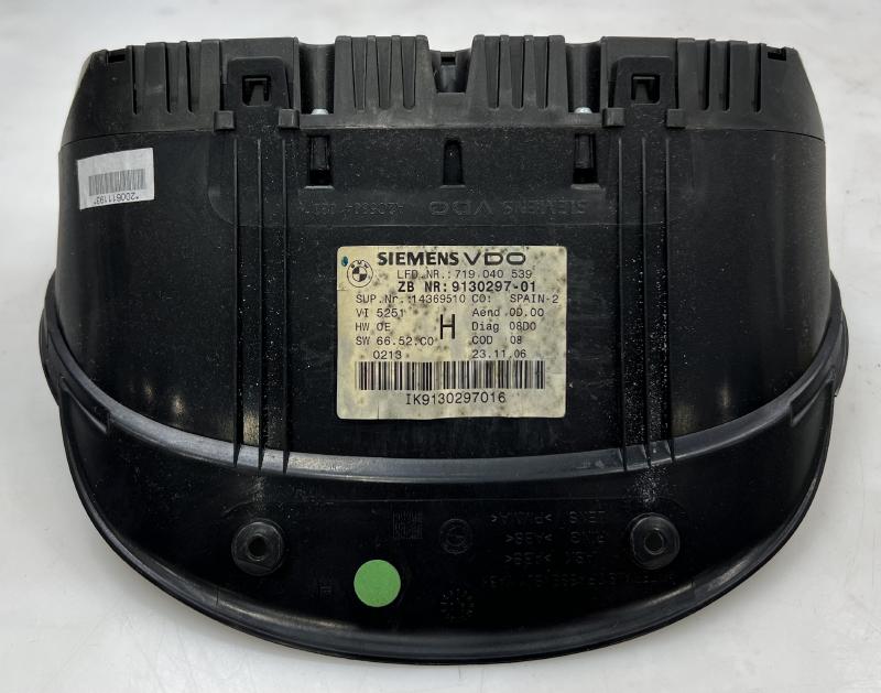 2007 BMW 328i Speedometer