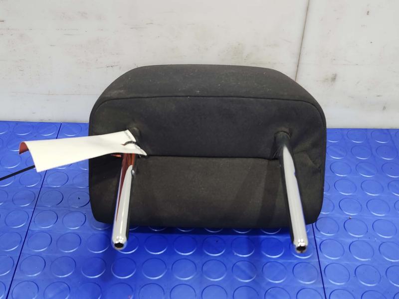 2016 Volkswagen Jetta Headrest