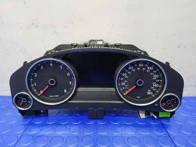 2011 Volkswagen Touareg Speedometer
