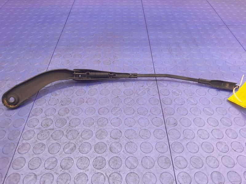 2015 BMW 328i Wiper Arm
