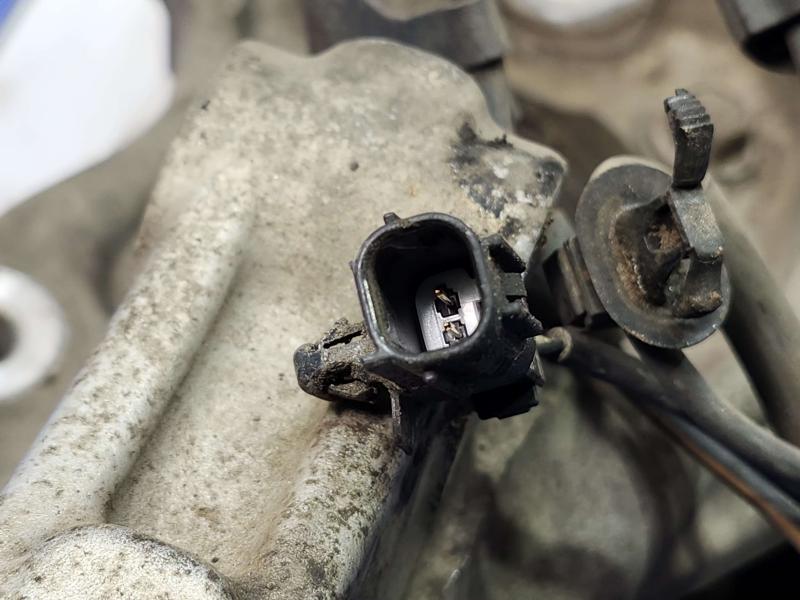 2011 Toyota Prius Spindle Knuckle Front