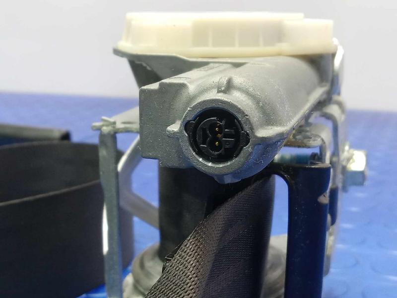 2015 Hyundai Santa Fe Front Seat Belt