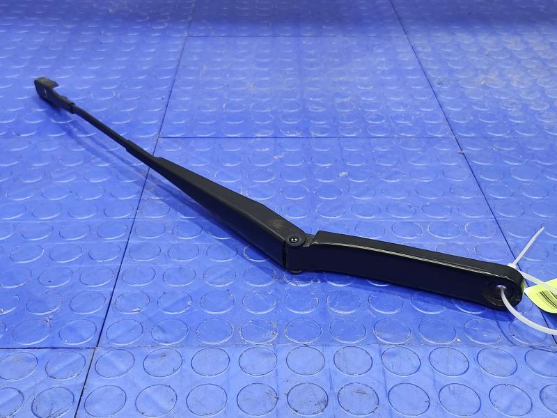 2016 Volkswagen Jetta Wiper Arm