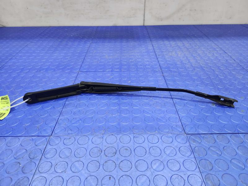 2016 Volkswagen Jetta Wiper Arm