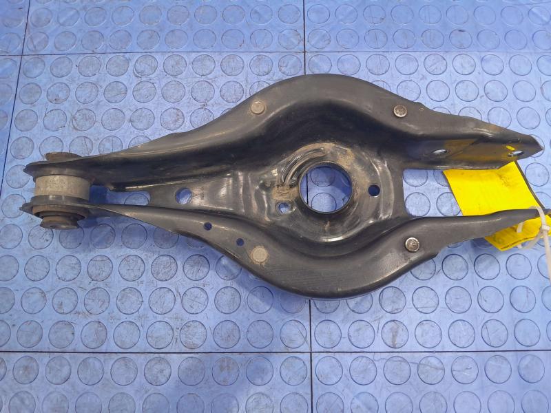 2015 BMW 328i Lower Control Arm Rr