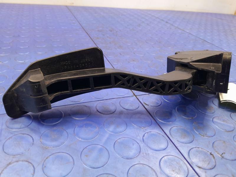 2017-2023 Subaru Impreza Accelerator Pedal Assembly Genuine OEM 36010FL020